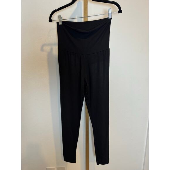 Hatch | The Ultra Soft Before, During And After Legging - Picture 5 of 6